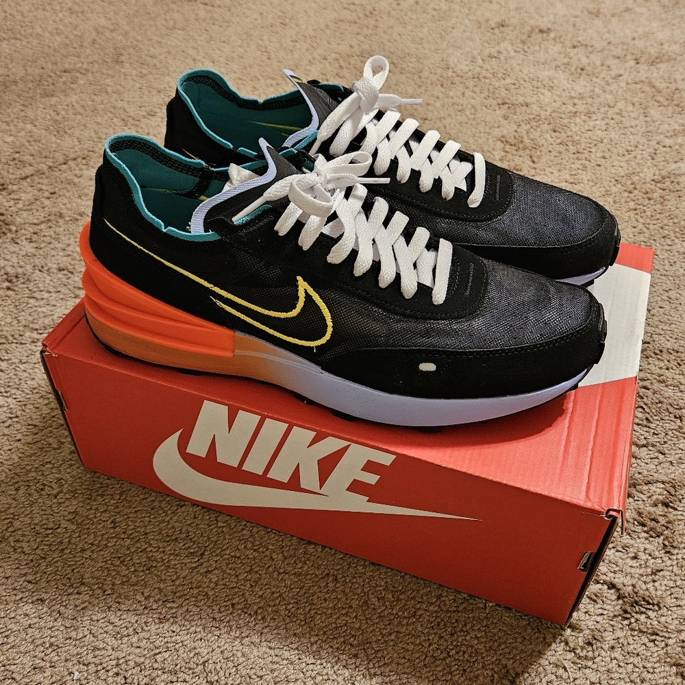 NIKE Waffle One sneakers